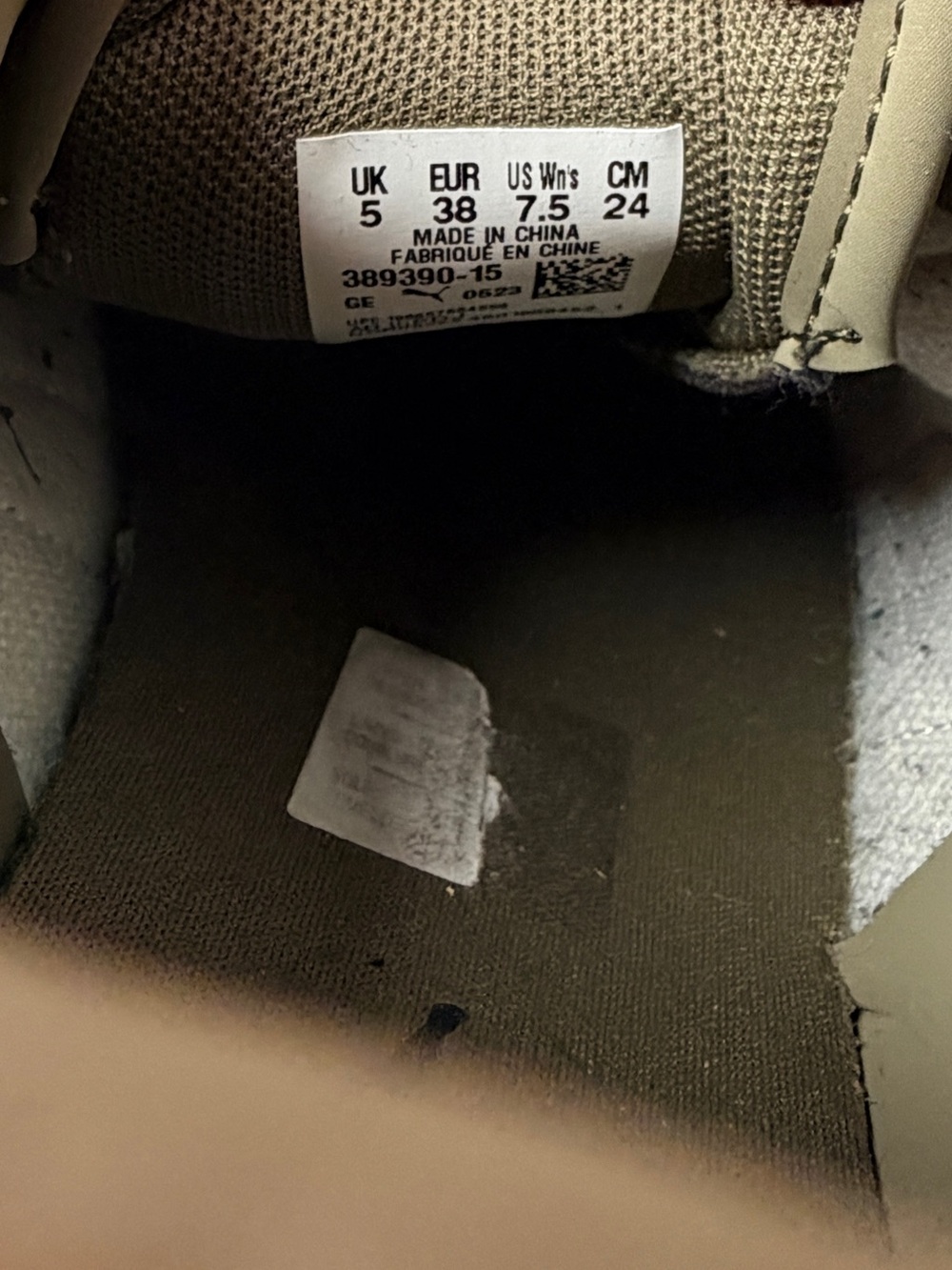 Puma Carina Street Sneakers nwot - Picture 7 of 7